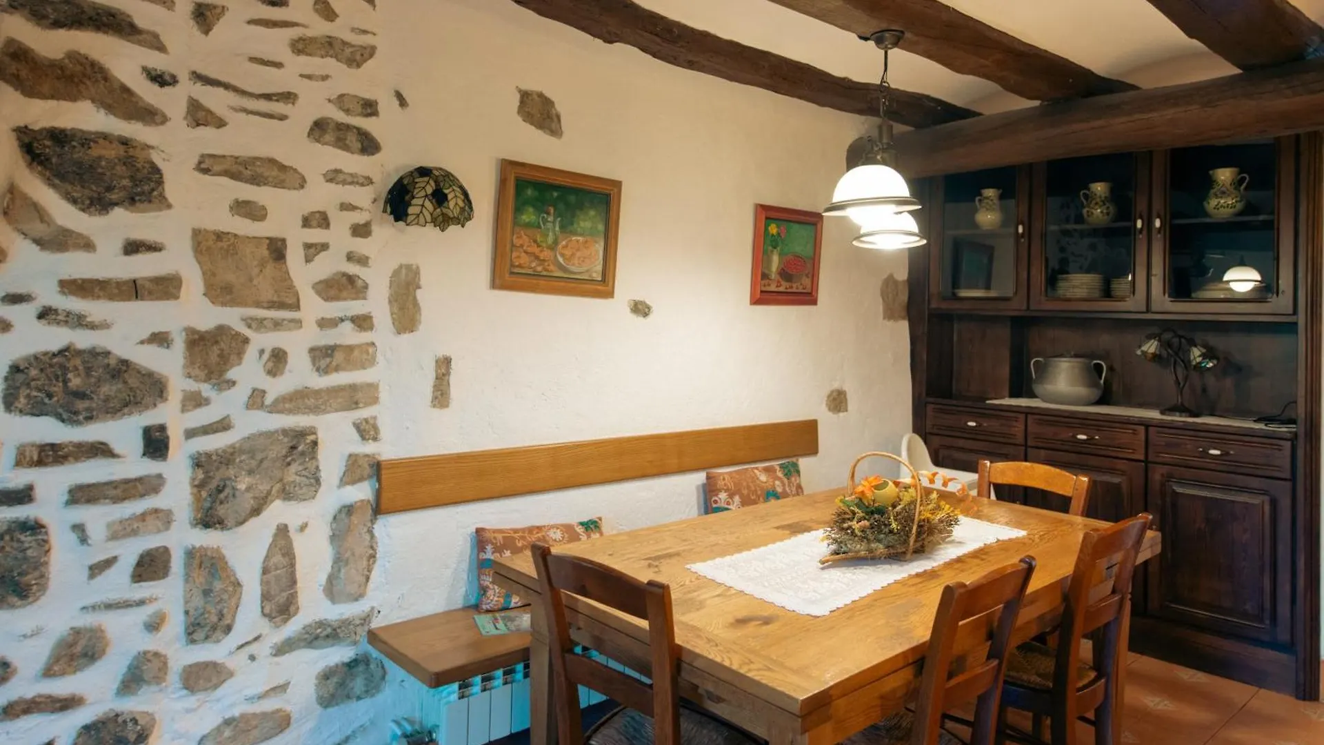 Ca L'Andreu I Ca La Teresa Holiday home Montardit De Baix