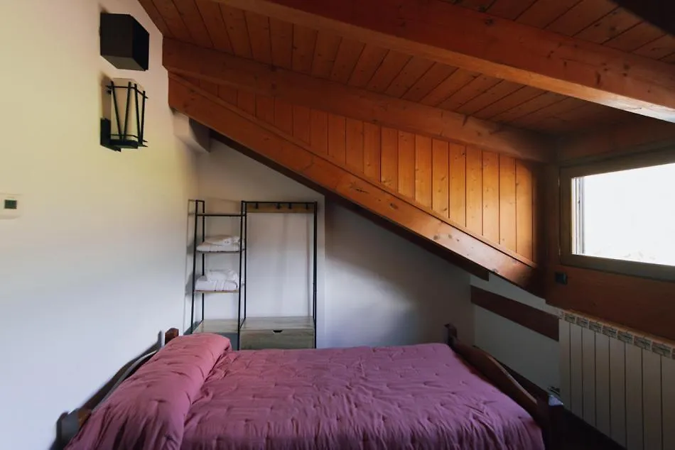 Ca L'Andreu I Ca La Teresa Holiday home Montardit De Baix Spain