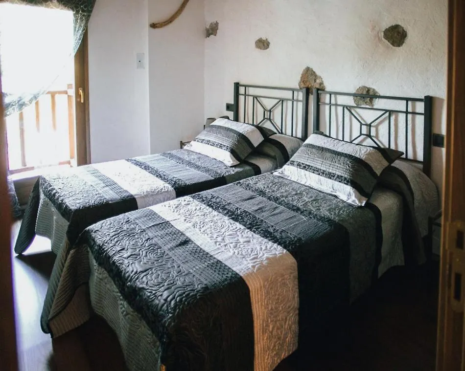 Ca L'Andreu I Ca La Teresa Holiday home Montardit De Baix 0*, Ribera de Montardit